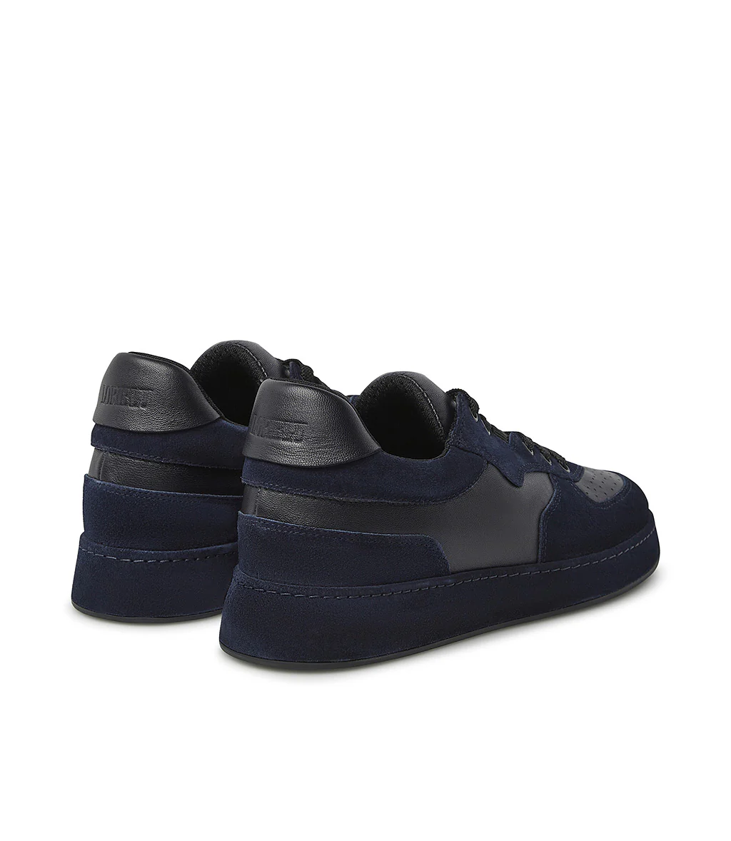 Sneakers in nappa e camoscio blu scuro - immagine 4