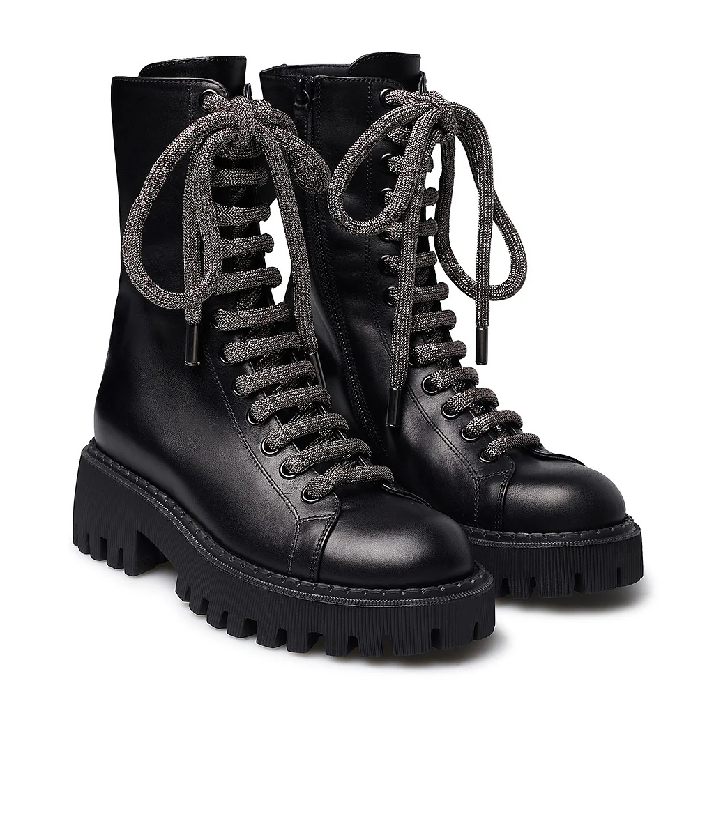 Anfibi in pelle nera - immagine 3