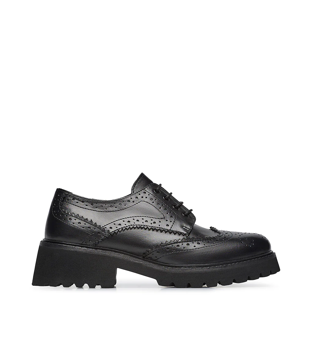 Derby brogue in vitello nero - immagine 2