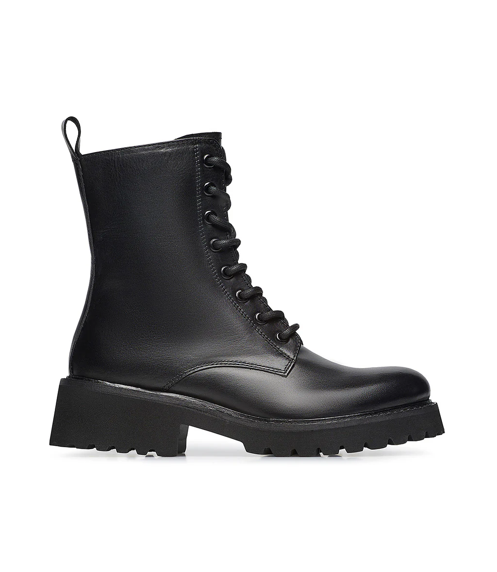 Anfibi in vitello nero - immagine 2