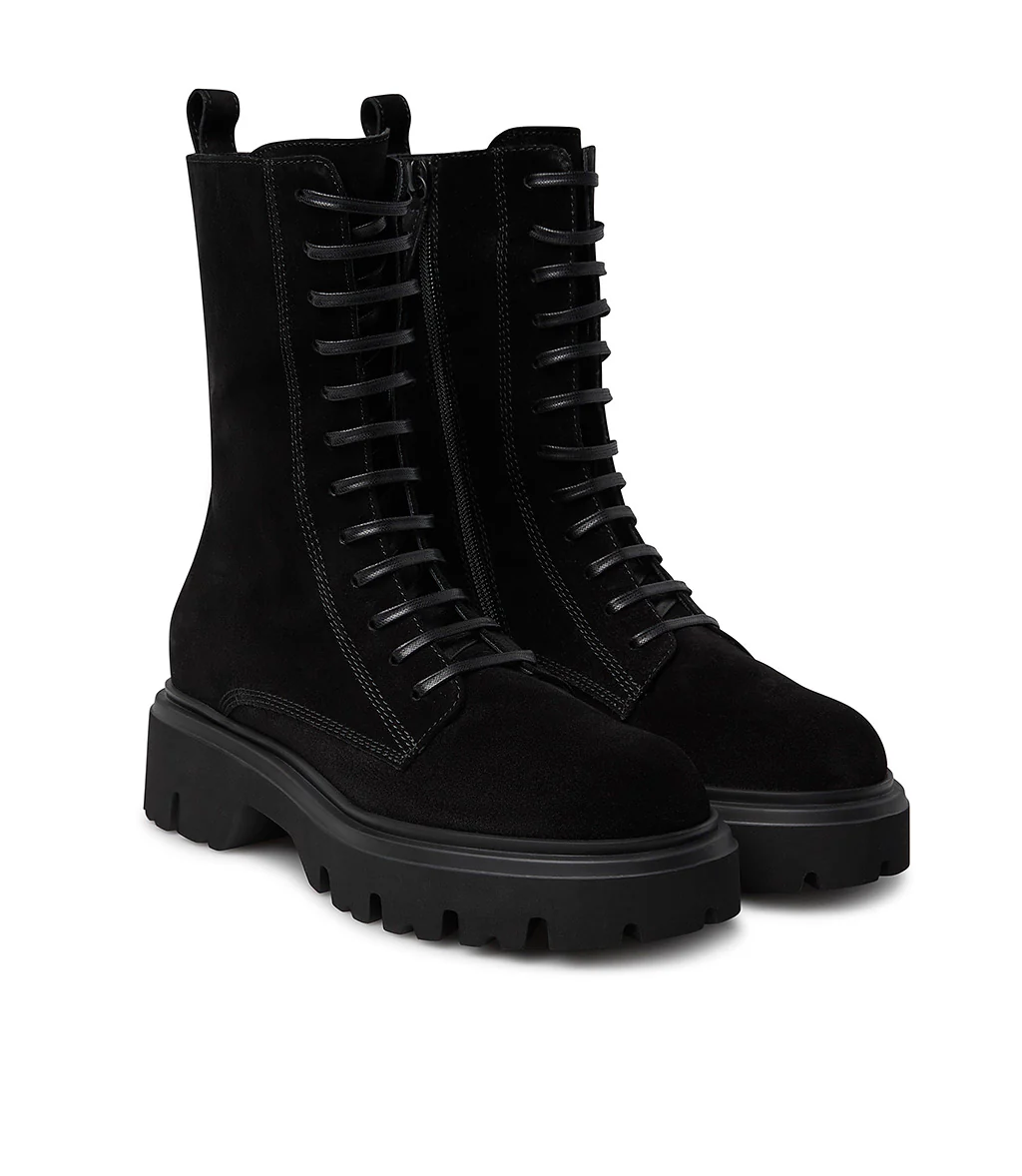 Anfibi in camoscio nero - immagine 3