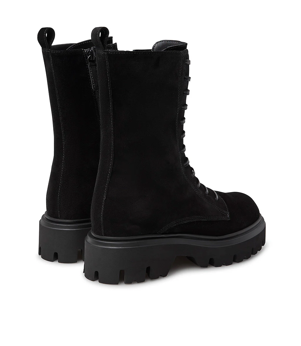 Anfibi in camoscio nero - immagine 4