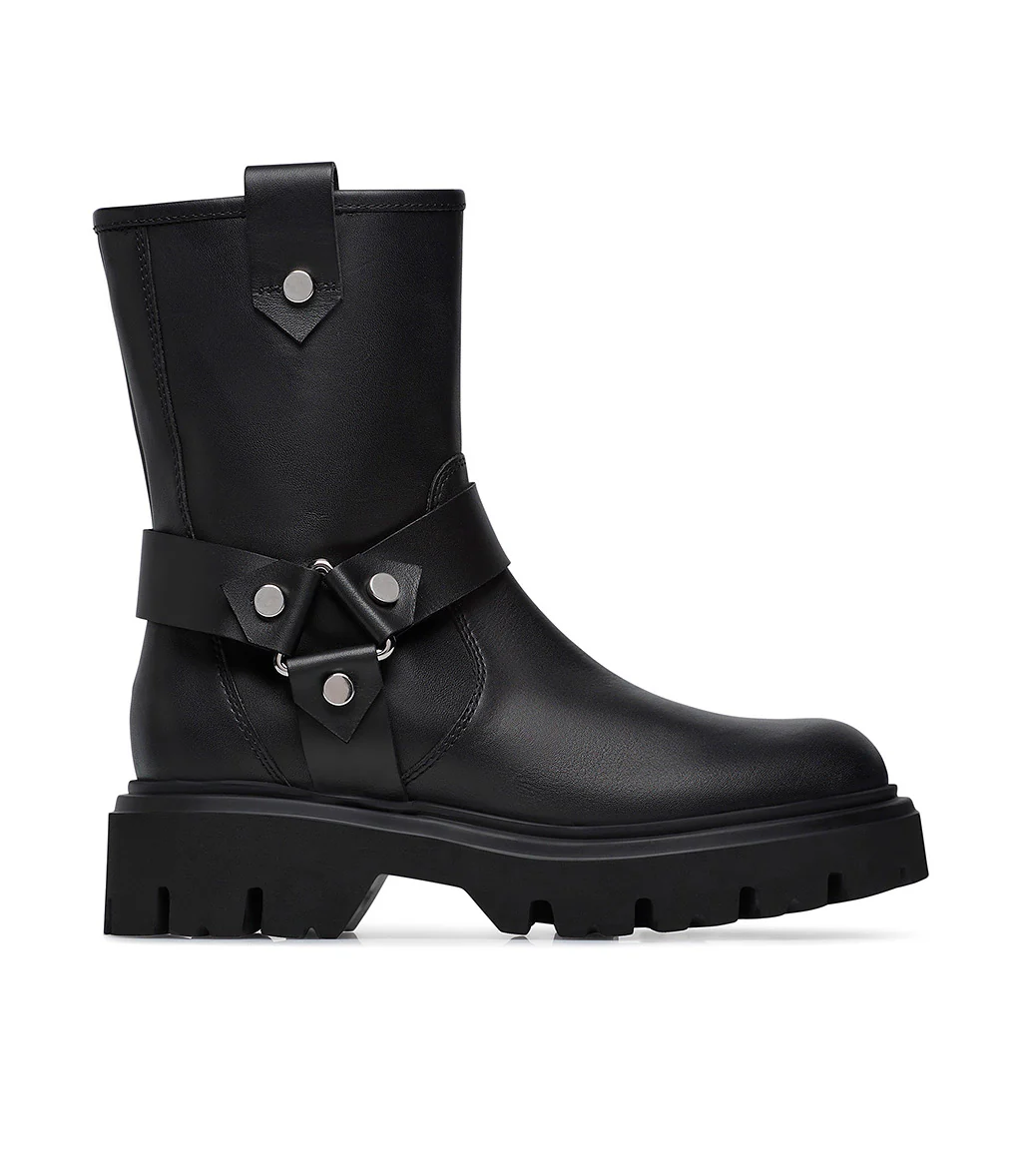 Stivaletti in vitello nero con borchie - immagine 2