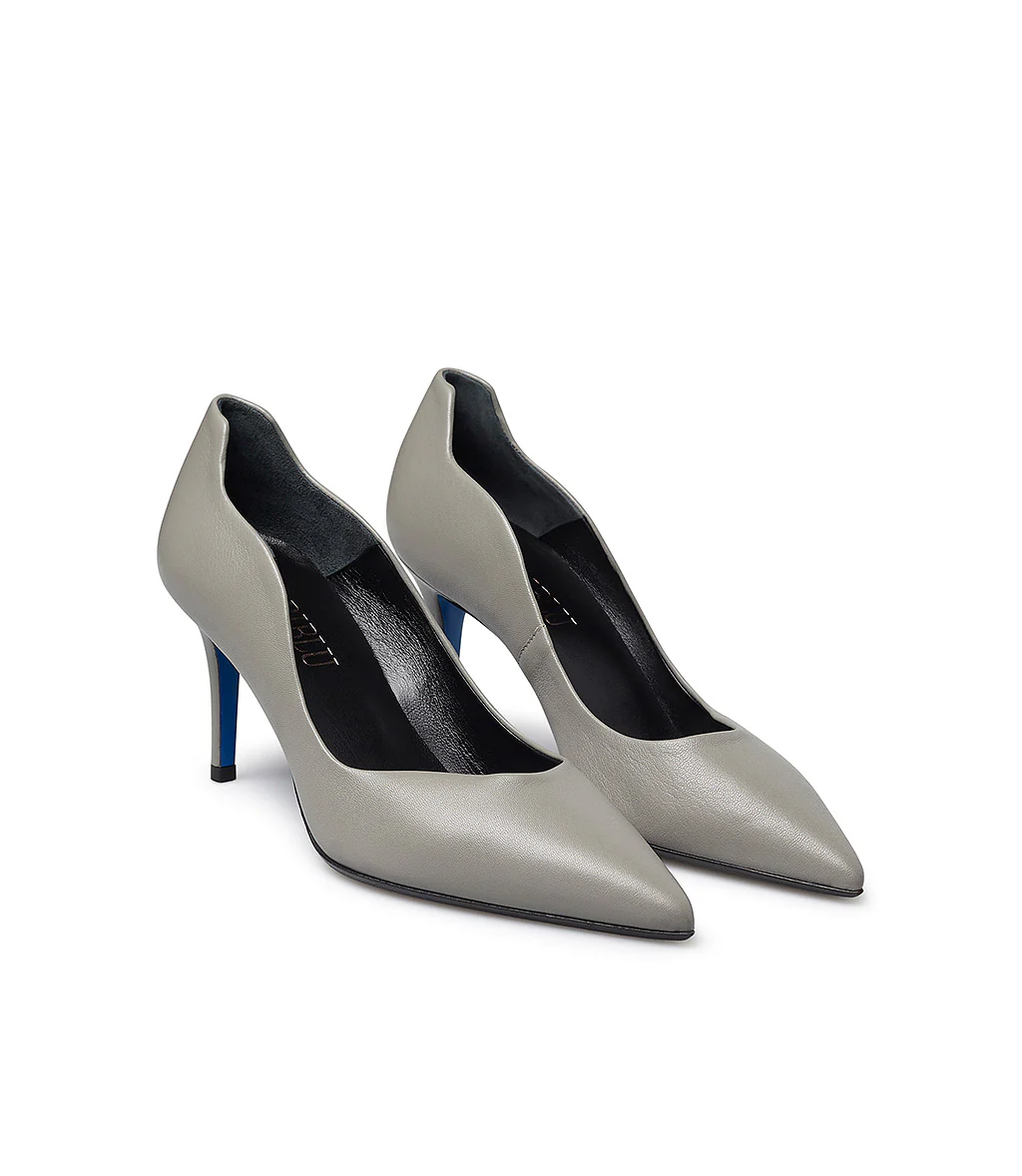 Décolleté onda in nappa grigio - immagine 3