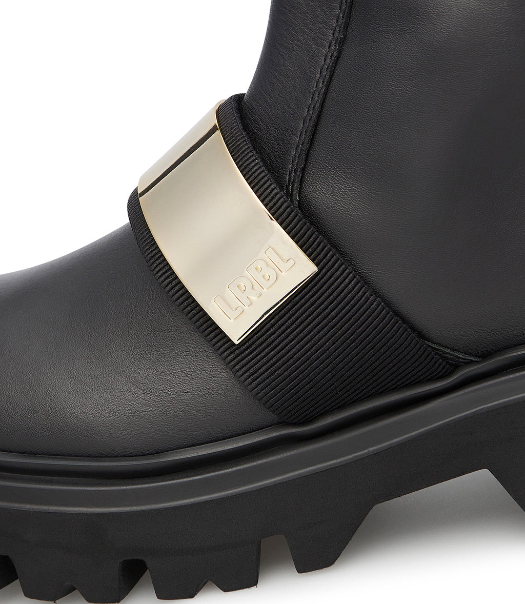 Anfibi in vitello nero con placca logo metal - immagine 5