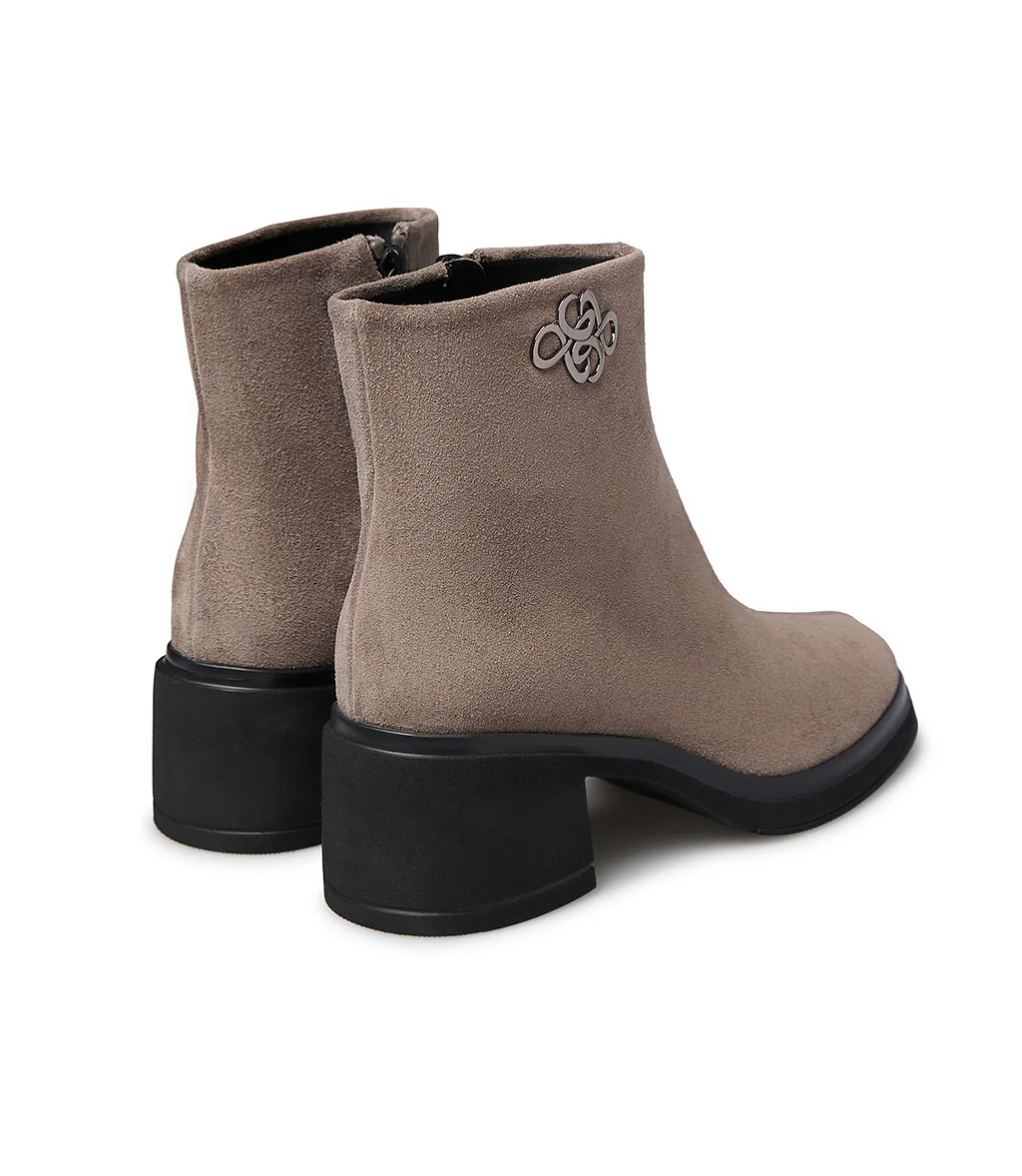 Stivaletto in camoscio creta - immagine 4