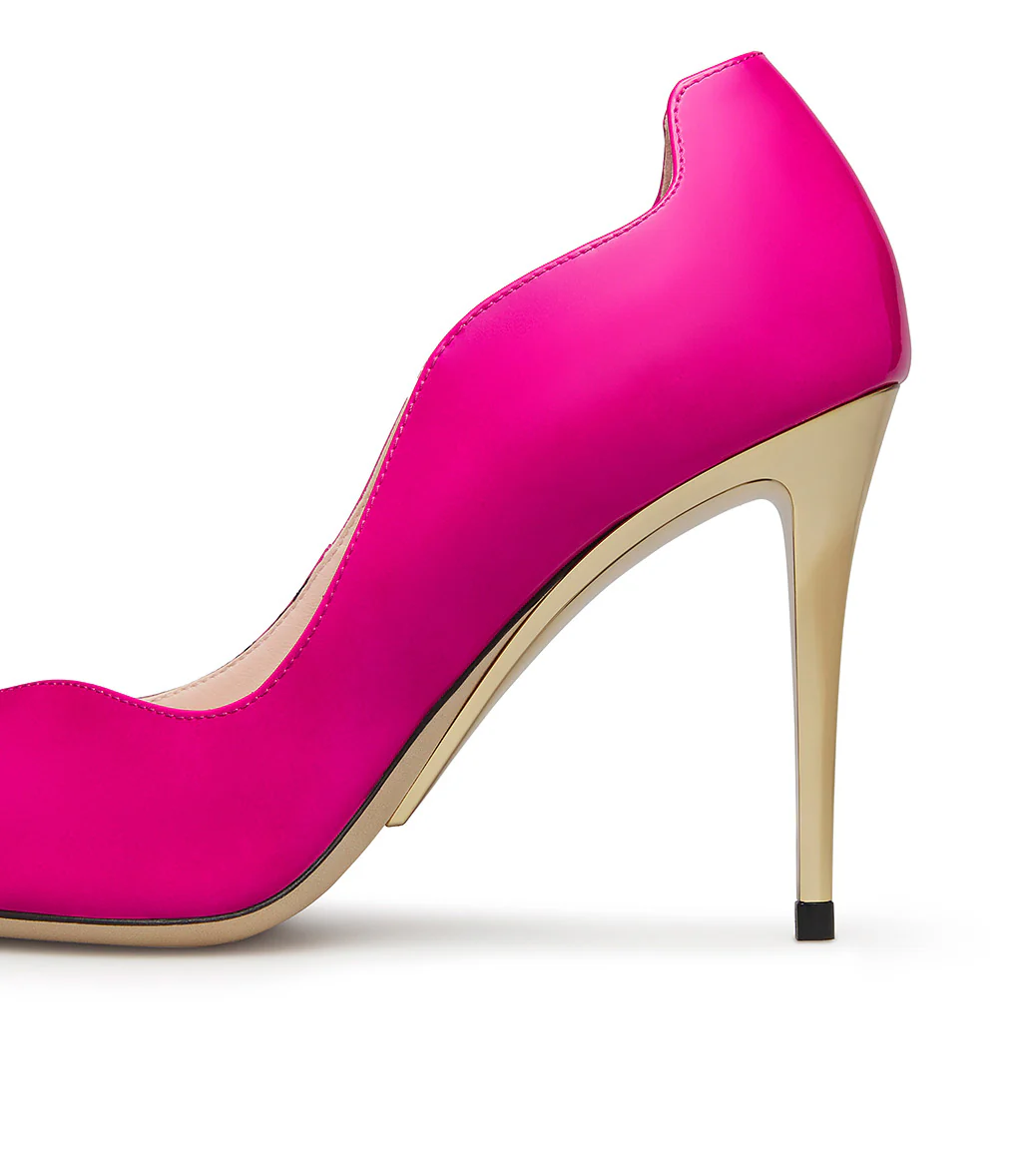 Décolletè in vernice fucsia con tacco scultura in metallo oro - immagine 5