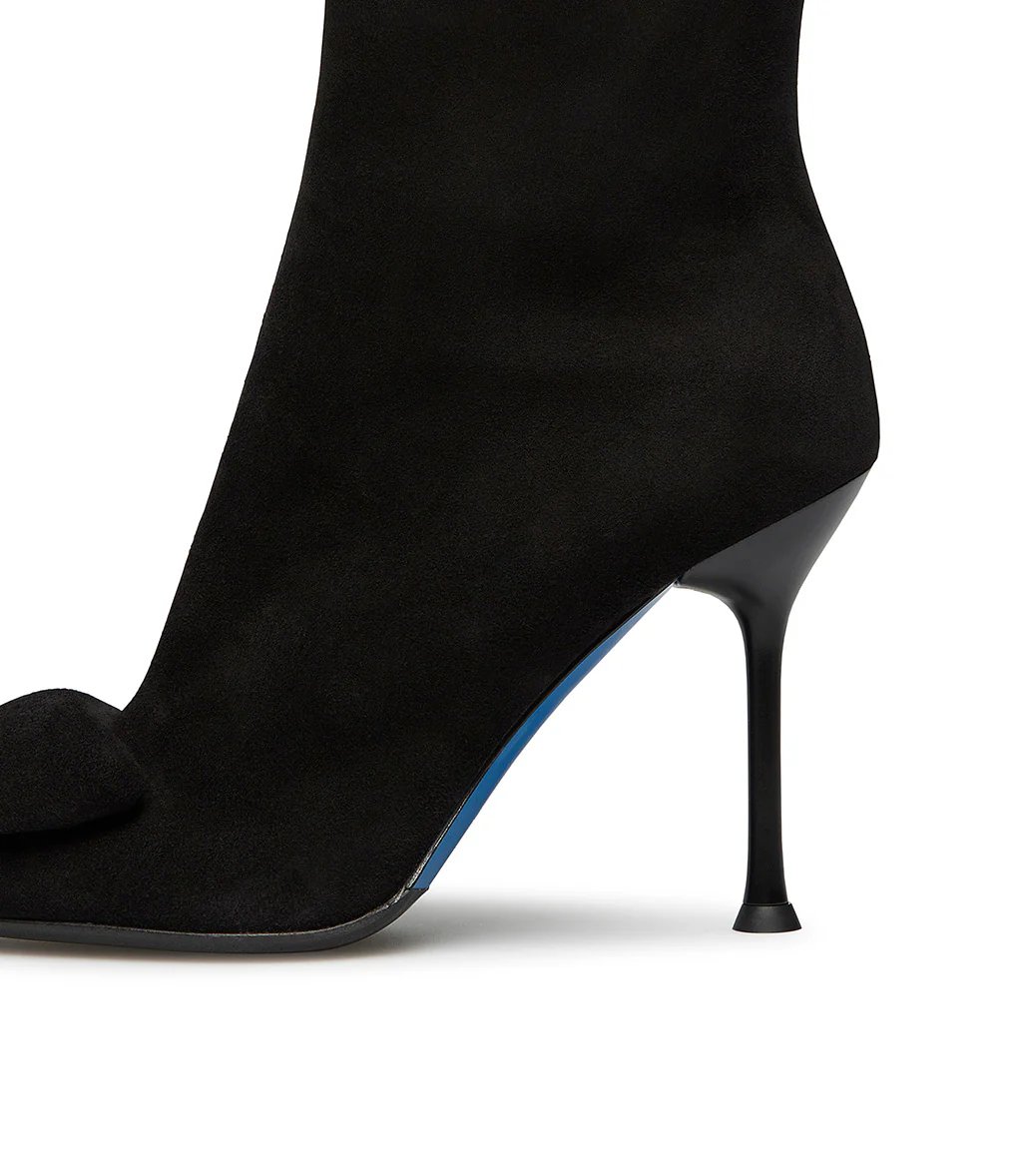 Stivaletto in camoscio nero con accessorio - immagine 5