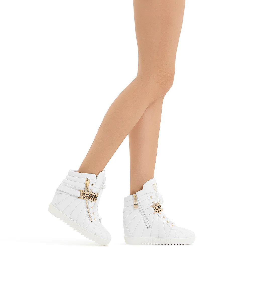 Sneaker in vitello bianco con zeppa interna - immagine 6