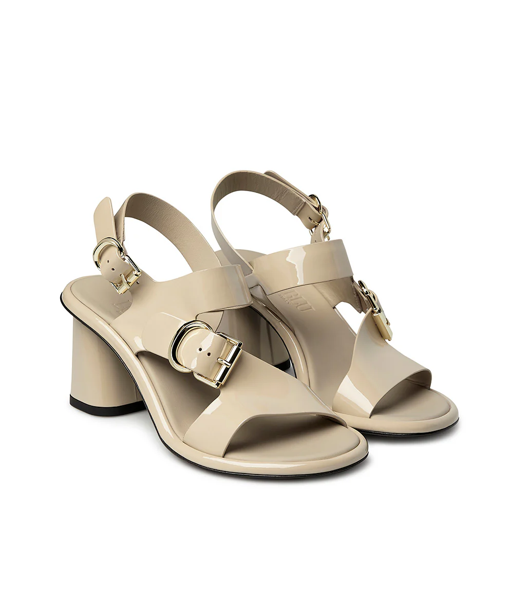 Sandali in vernice beige con cinturini - immagine 3