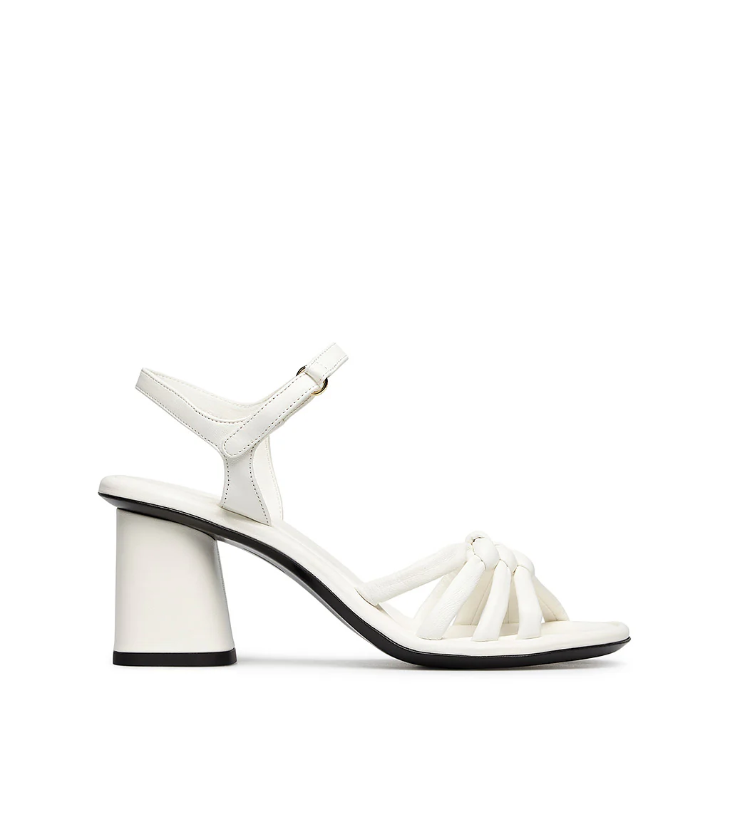 Sandalo in nappa bianca con listini annodati - immagine 2