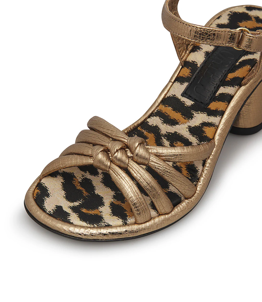 Sandalo in nappa color bronzo - immagine 5