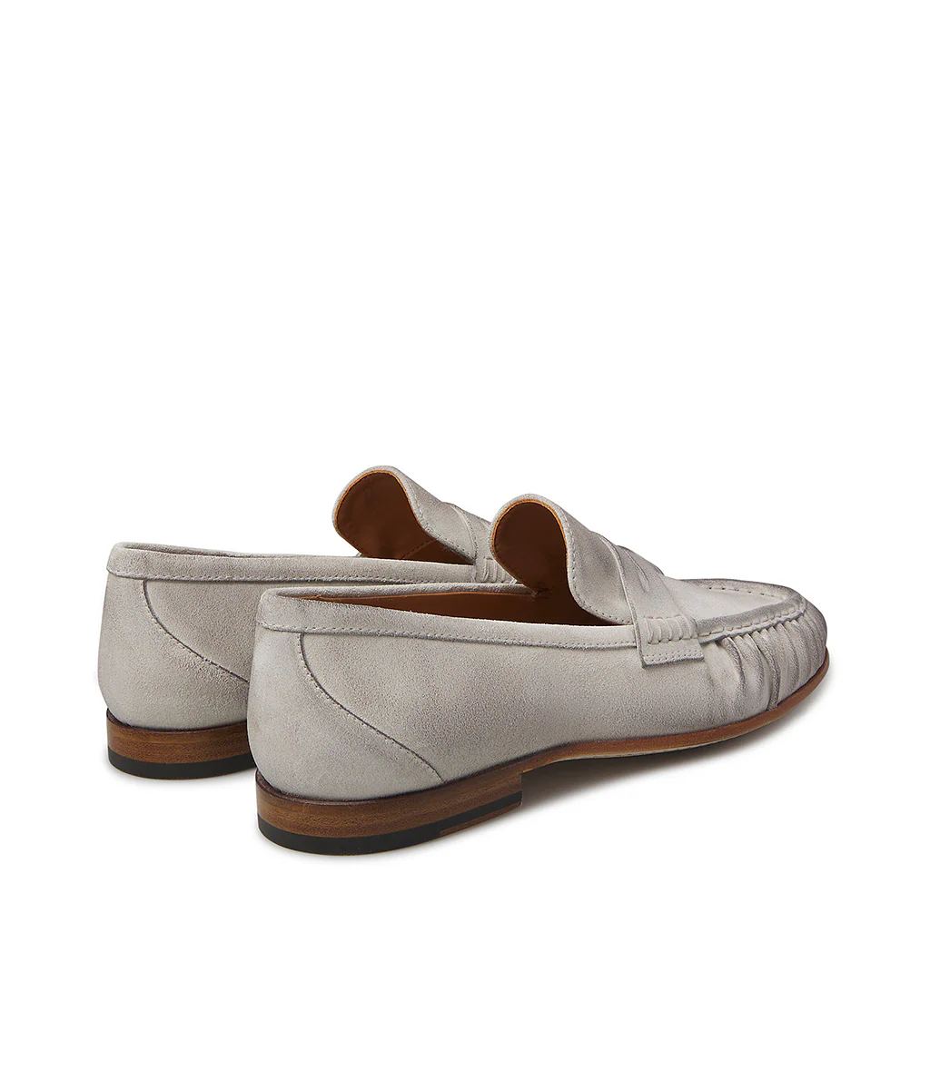 Mocassini in camoscio bianco ghiaccio - immagine 4