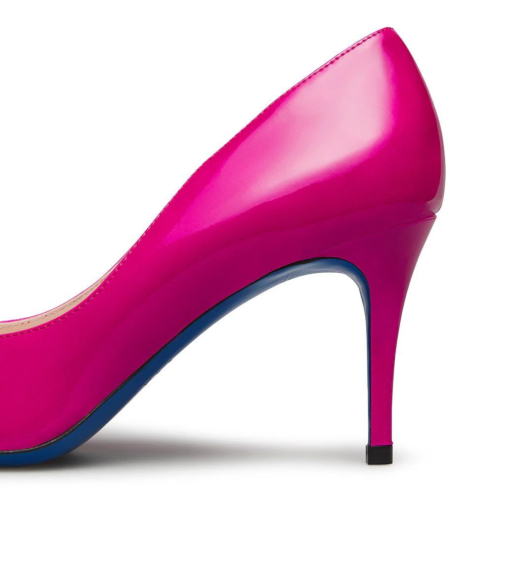 Décolleté in vernice fucsia - immagine 5