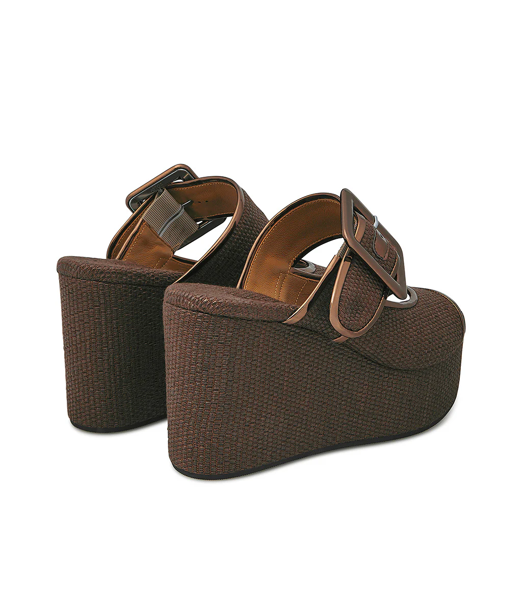 Sandalo zeppa in tessuto e vernice bronzo - immagine 4