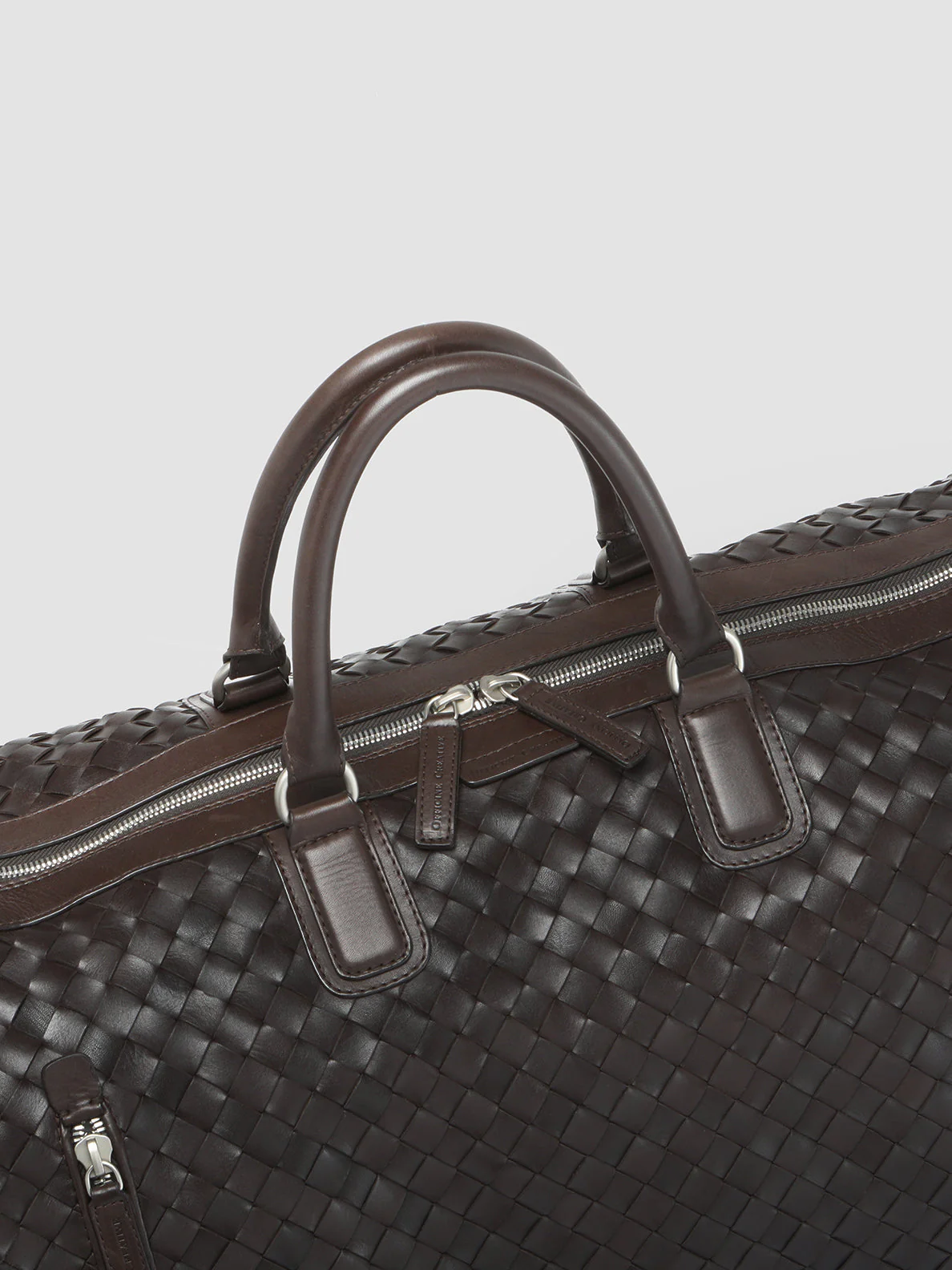 ARMOR 01 - Borsa Weekender in Pelle Intrecciata Marrone - immagine 3