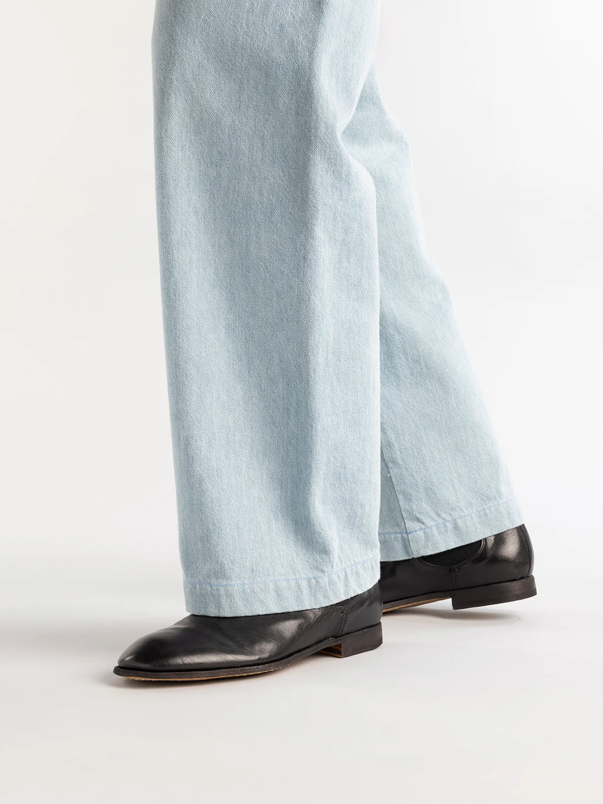 SOLITUDE 004 - Stivaletti Chelsea in Pelle Nera - immagine 8